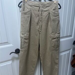 Athleta women’s khaki linen Cargo Pants